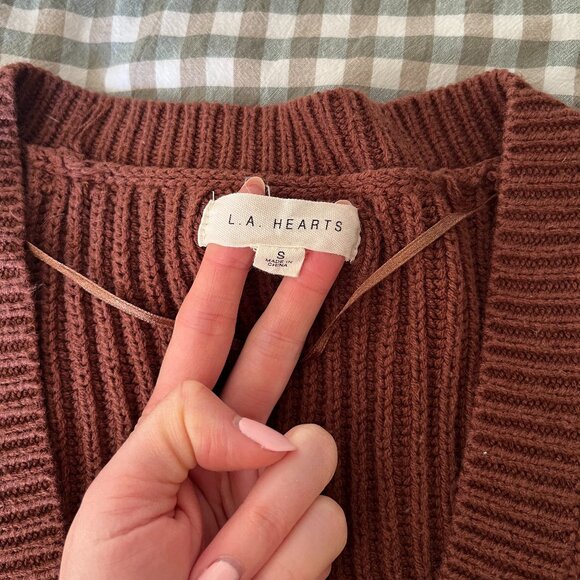 LA Hearts Cropped Side Slit Sweater - Picture 4 of 5